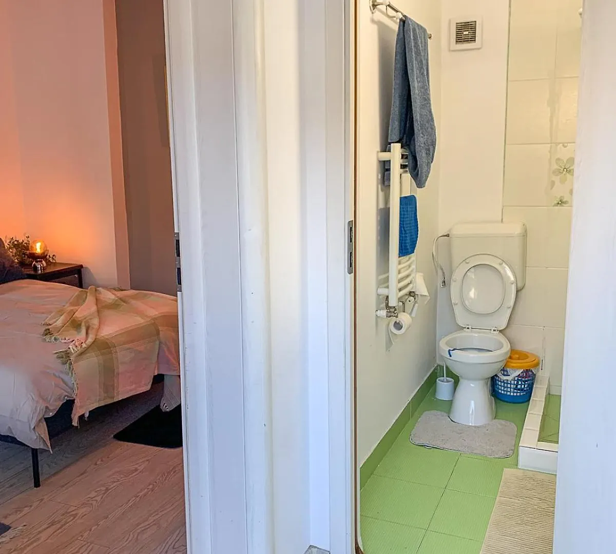 Downtown Tiny Houses Near Cismigiu Gardens ブカレスト ルーマニア
