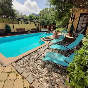 Casa Mica Gueshouse Bucarest